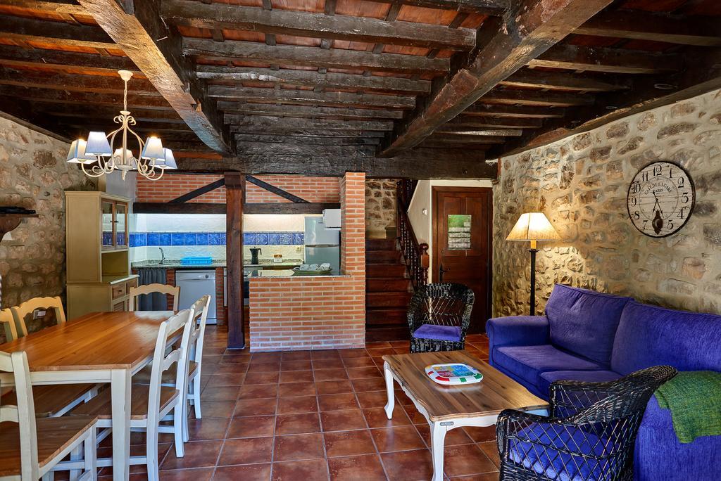 Гостевой дом Casas Rurales La Tahona De Besnes Альес Экстерьер фото